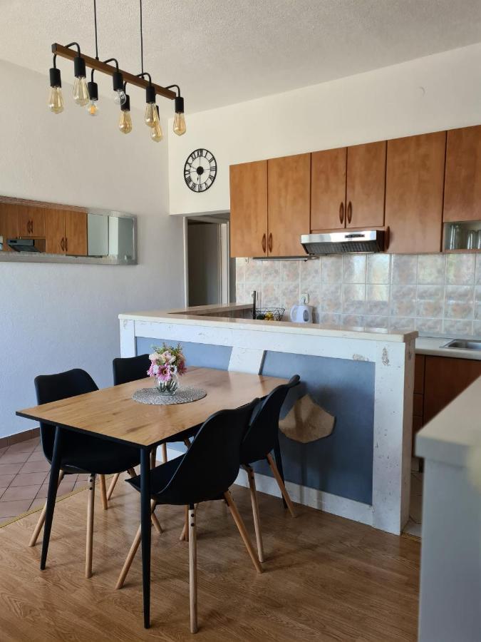 Apartman Roza 2 플로체 외부 사진